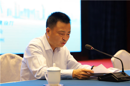 我省舉行全省勘察行業(yè)發(fā)展座談會暨甘肅省勘察設(shè)計(jì)大師表彰頒證儀式